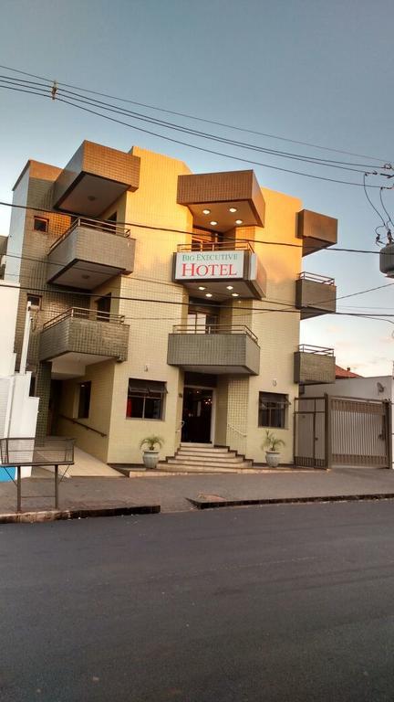 Big Executive Hotel Araguari Kültér fotó